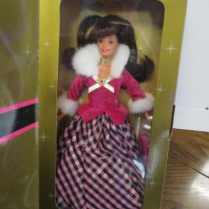 Photo of Avon Winter Rhapsody Barbie