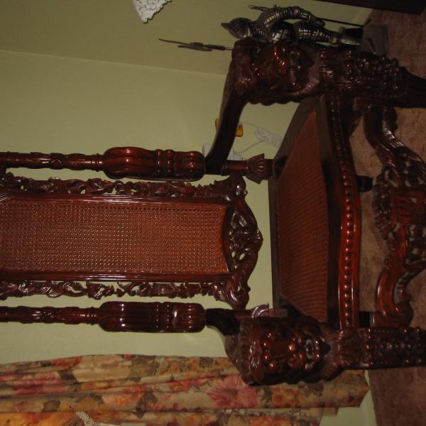 Photo of  Lord Raffles Lion Thrown Chair