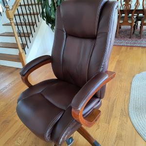 Photo of Used Office Chair 
