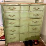 LOT 6 VINTAGE PAINTED FRENCH STYLE CHEST OF DRAWERS GOLD TRIM