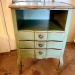 LOT 9  PAIR OF VINTAGE PAINTED GREEN & GOLD FRENCH STYLE VINTAGE NIGHT STANDS 3 