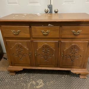 Photo of Credenza / sideboard