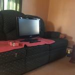 24 “ SAMSUNG TV. WITH REMOTE