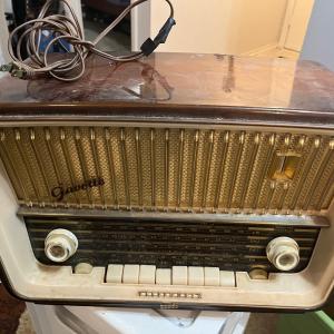 Photo of 1958 Gavotte Radio