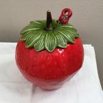 Ceramic strawberry tureen 