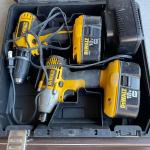 Dewalt Impact Driver Drill Set