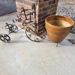 Ceramic Planter and a Metal Bicycle Plant Stand (D-DW)