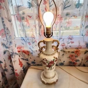 Photo of Vintage Worrall Porcelain Victorian Hand painted Lamp