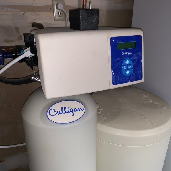Photo of Culligan® High Efficiency (HE) Automatic Water Softener with Soft-Minder Meter