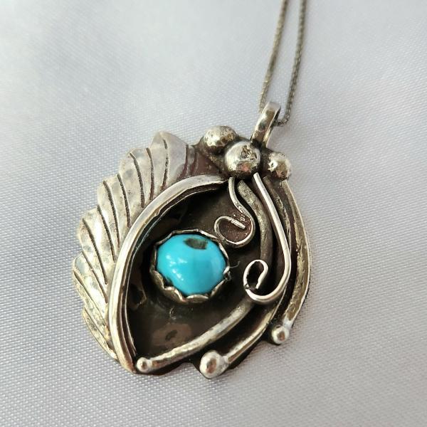 Photo of Vintage Sterling Silver Turquoise Native American Pendant & Chain 