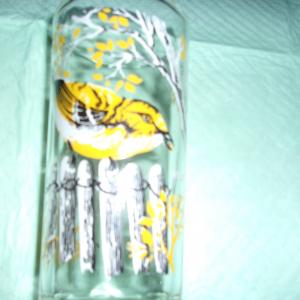 Photo of nice vintage bird glass  measures 6" high 