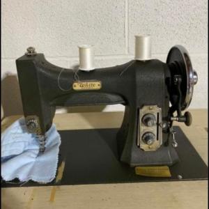 Photo of Sewing  Machine by White model 77