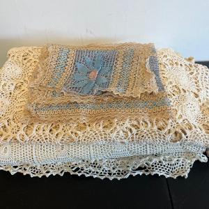 Photo of LOT 54: Vintage Doilies Including Large Table Cover