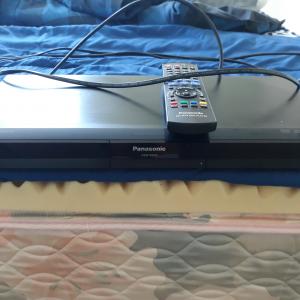 Photo of PANASONIC BLURAY DISC PLAYER #DMP-BD45 WITH REMOTE EXCELLENT CONDITION