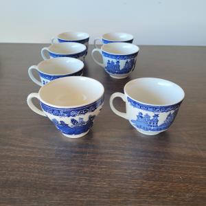 Photo of Blue willow pattern cups