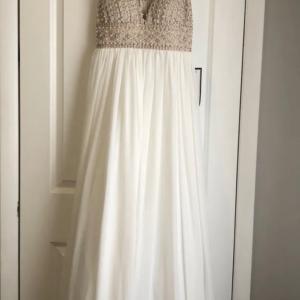 Photo of Women’s size 9  Prom/wedding/evening gown