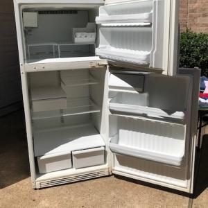 Photo of GE Top Freezer Refrigerator