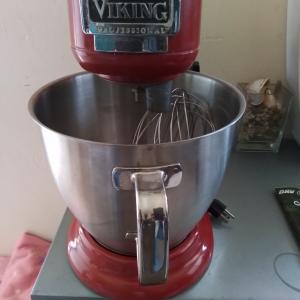 Photo of Viking 7 quart professional stand mixer