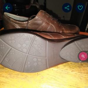 Photo of Women's 11 Wide Brown Leather