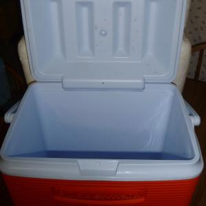 Photo of Rubbermaid Insulated Cooler