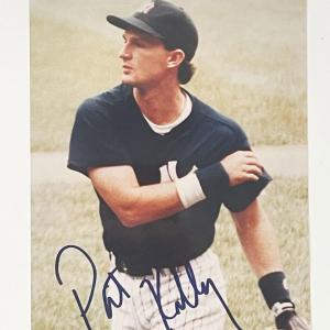 Photo of NY Yankees Pat Kelly signed photo