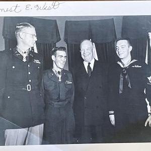 Photo of Korean War Hero Ernest E. West signed photo
