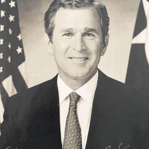 Photo of George W. Bush facsimile signed print
