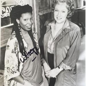 Photo of Bagdad Cafe actresses Whoopi Goldberg and Jean Stapleton signed photo