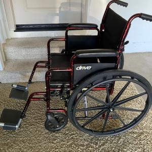 Photo of DELUXE WHEELCHAIR w/foot rests