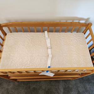 Photo of Baby changing table 