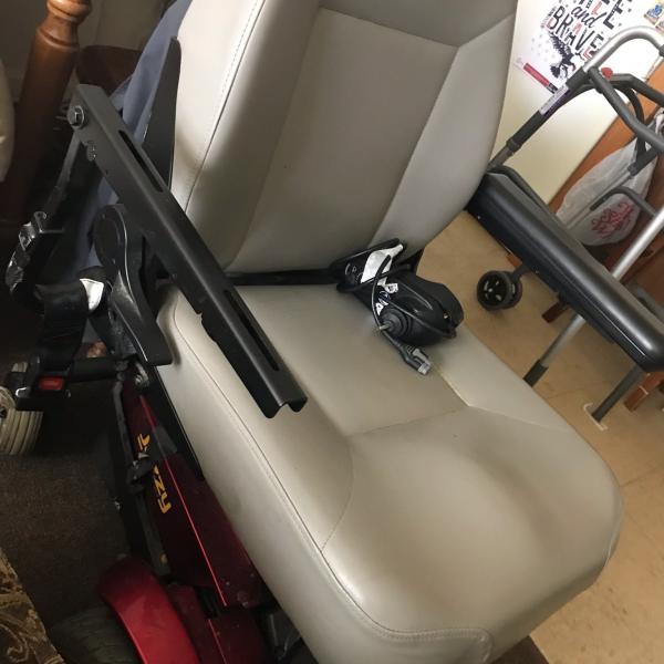 Photo of Select jazzy scooter 