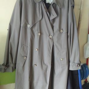 Photo of Mens Size 50 London Fog Coat w/zip out lining