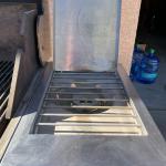 NICE LARGE STAINLESS BBQ GRILL!!!