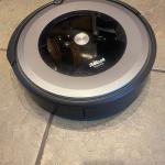 Roomba e6 Robot Vacuum 
