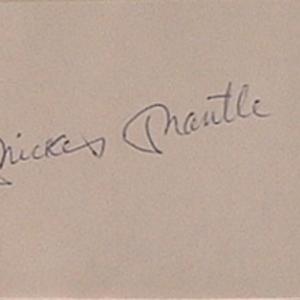 Photo of Mickey Mantle signature slip 