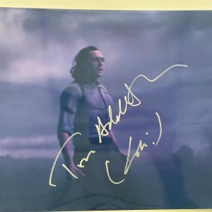 Photo of Marvel Tom Hiddleston signed movie photo