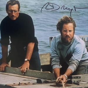 Photo of Jaws Richard Dreyfuss signed movie photo