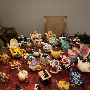 Photo of Decorative Teapot Collection