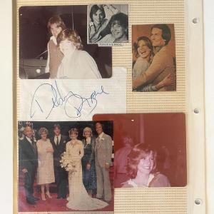 Photo of Debbie Boone signed photo album page