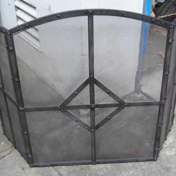 Photo of Fireplace screen/cover