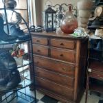 Chester draw antique by Bassett furniture 