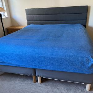 Photo of King Size bed