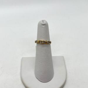 Photo of LOT 62: 10K Gold Size 5 Diamond Ring - 1.8 gtw