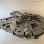 1049 - Star Wars Millennium Falcon, with Chewbacca and Han Solo action figures