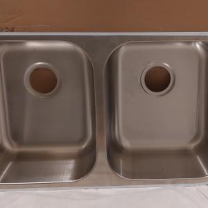 Photo of Undermount double bowl kitchen sink 32" x 18"