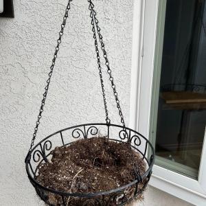 Photo of Hanging Metal Chain Flower Planter Patio Home Decor