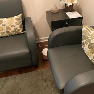 Photo of Green stationary  recliners