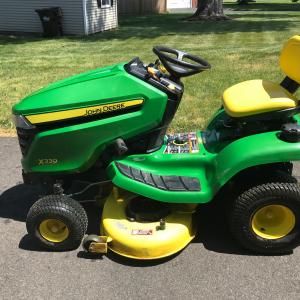 Photo of Lawn Tractor 