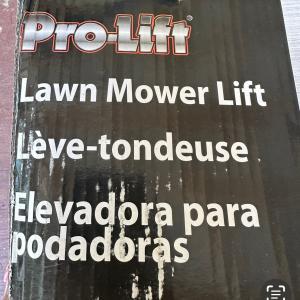 Photo of Mower lift