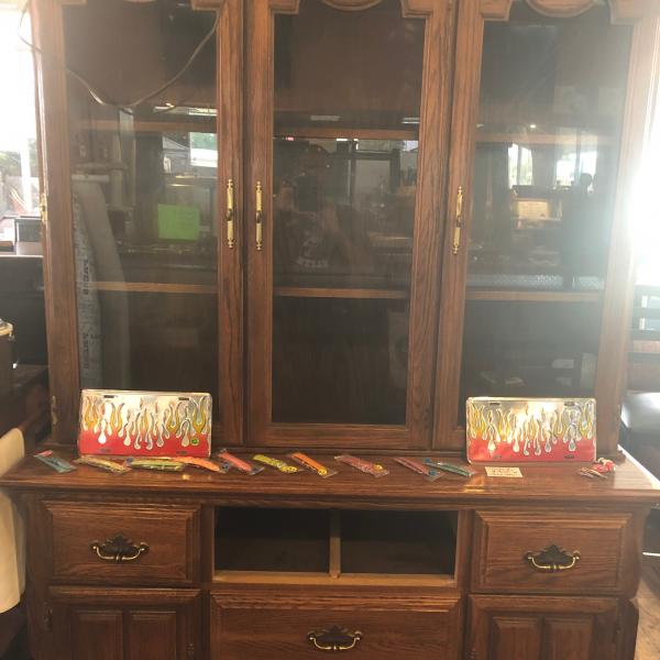 Photo of China glass hutch solid wood With interior lighting